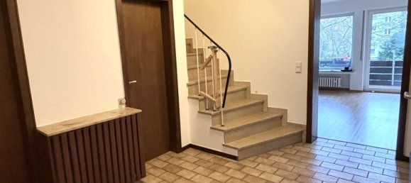 3 Schlafzimmer Doppelhaus in Düsseldorf, Germany, Nr. 54191 11