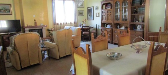8 rooms Villa in Terre del Reno, Italy No. 133362 6