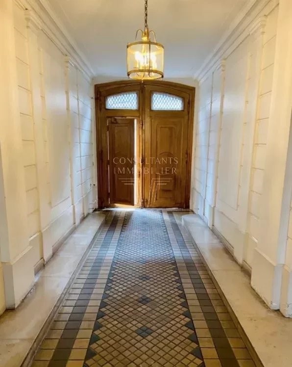 5 Schlafzimmer Wohnung in Paris, France, Nr. 347918