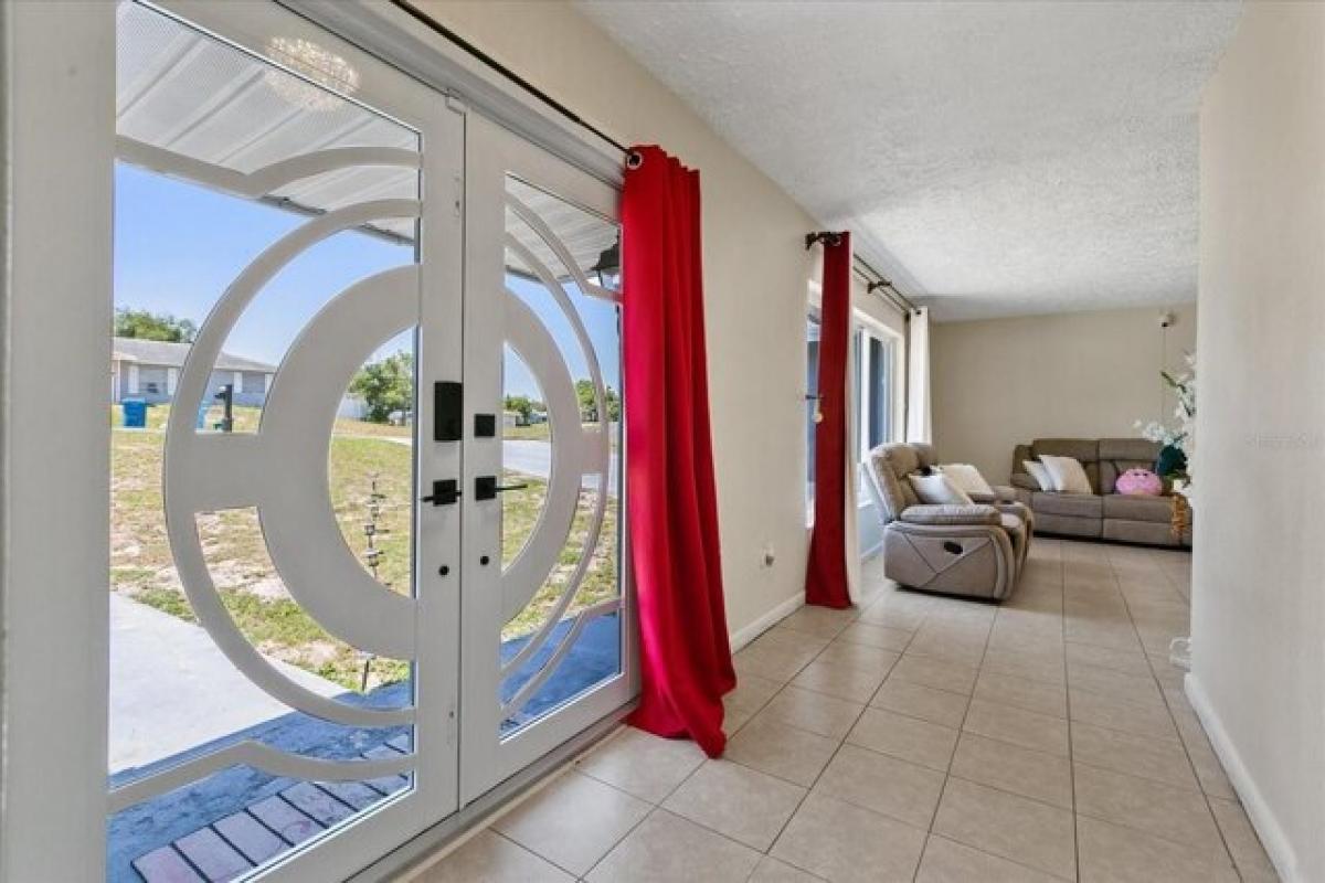 5 bedrooms House in Spring Hill, USA No. 420014