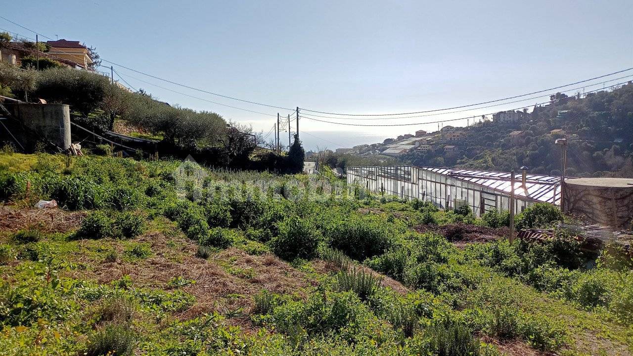 2000m² Land in Sanremo, Italy No. 396001