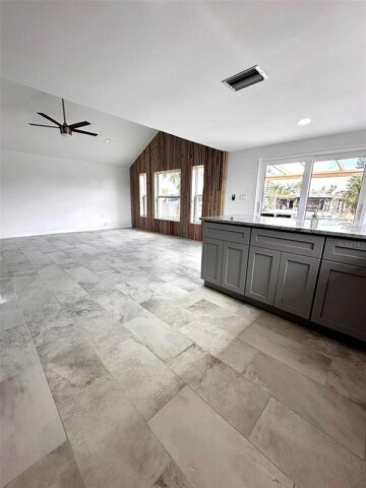 Casa de 2 dormitorios en Hudson, USA No. 375791