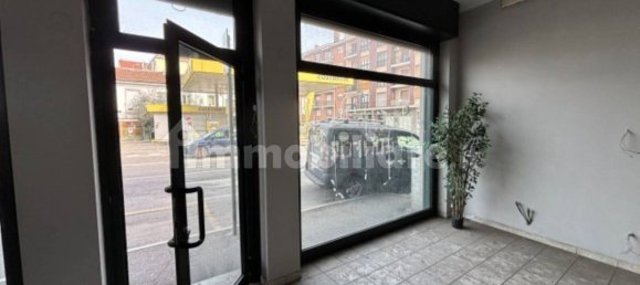 1 room Commercial property in Moncalieri, Italy No. 325043 9