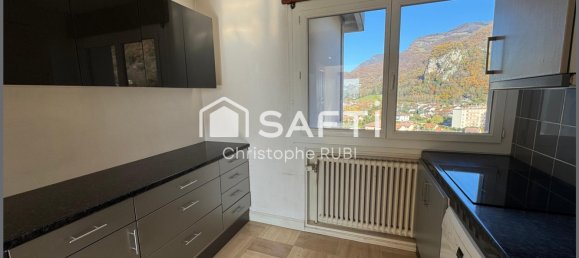 2 chambres Appartement à Saint-Égrève, France No. 269261 3