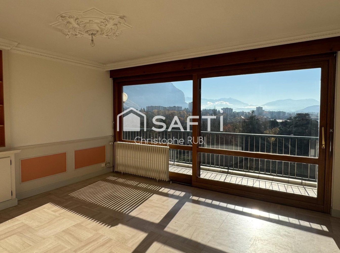 2 Schlafzimmer Wohnung in Saint-Egreve, France, Nr. 269261