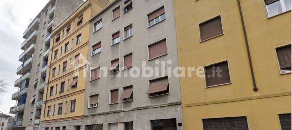 Apartamento T2 em Milan, Italy N.º 273264 3