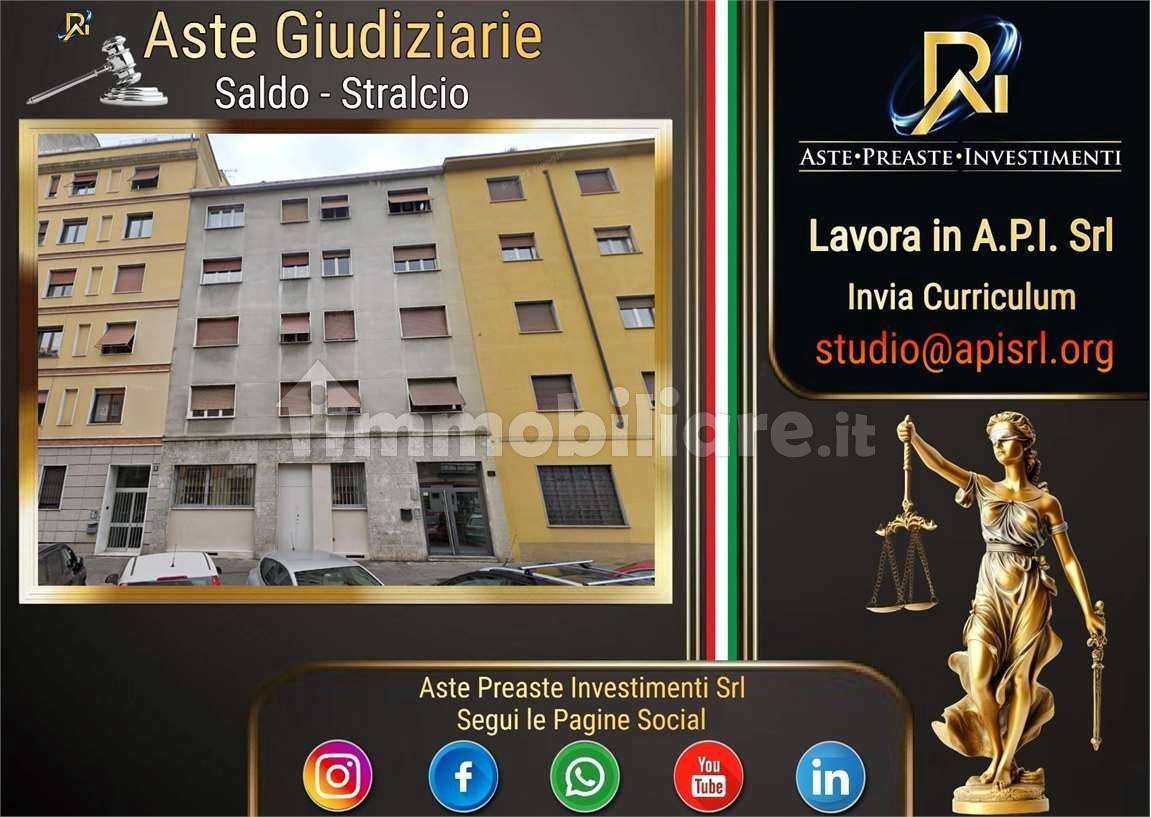 Apartamento T2 em Milan, Italy N.º 273264