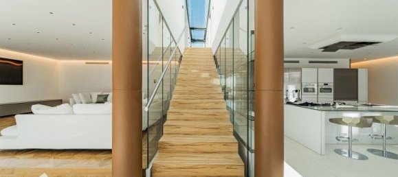 5 rooms Villa in Favoriten, Austria No. 124430 3