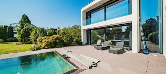 5 rooms Villa in Favoriten, Austria No. 124430 2