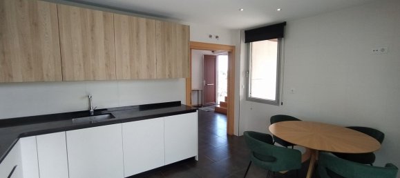 5 bedrooms House in Santander, Spain No. 188856 35