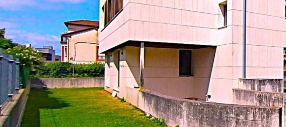 5 bedrooms House in Santander, Spain No. 188856 18