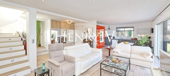 4 bedrooms House in Biviers, France No. 201637 13