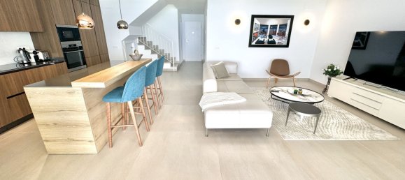 2 chambres Penthouse à Fuengirola, Spain No. 146837 3