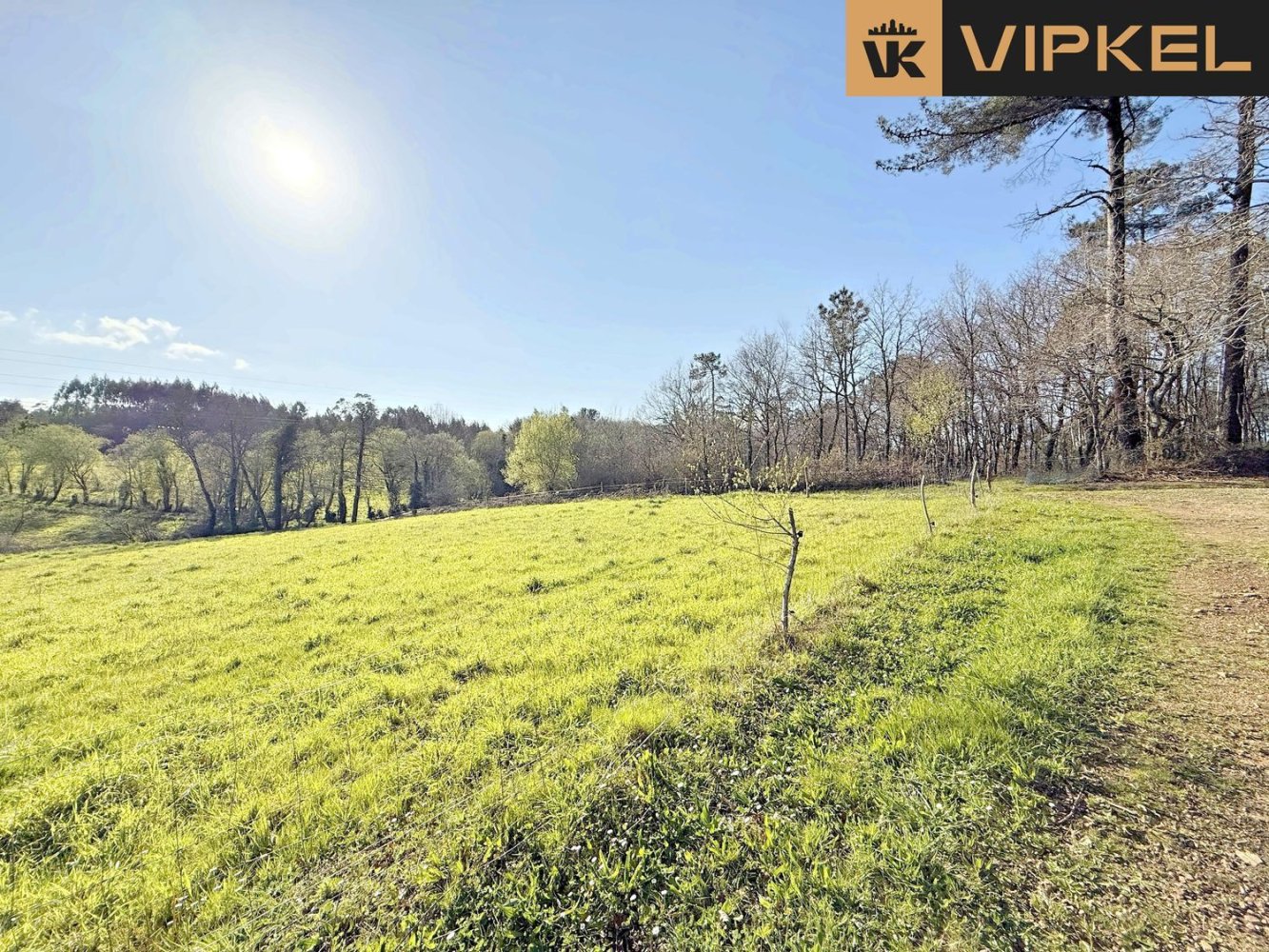  قطعة أرض في A Coruna, Spain 2113متر مربع رقم 31869