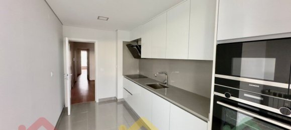 3 chambres Appartement à Gondomar, Portugal No. 95705 7