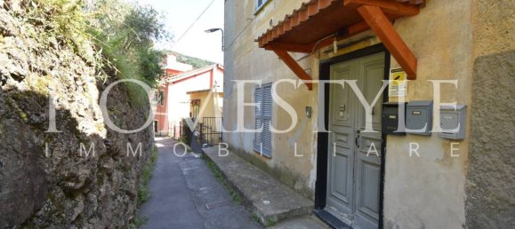 3 Schlafzimmer Wohnung in Genoa, Italy, Nr. 156423 5