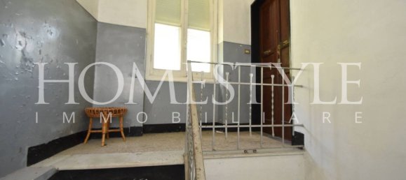 3 Schlafzimmer Wohnung in Genoa, Italy, Nr. 156423 12