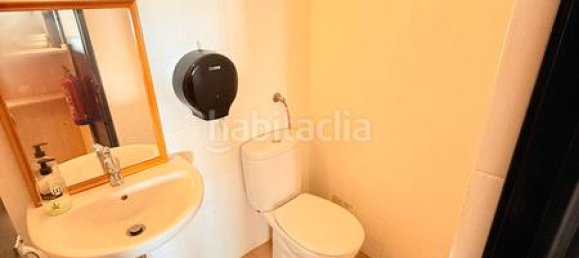 175m² Commercial property in Rincon de la Victoria, Spain No. 165832 22