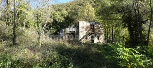 Entrepôt à Nave, Italy 110m² No. 351369 2