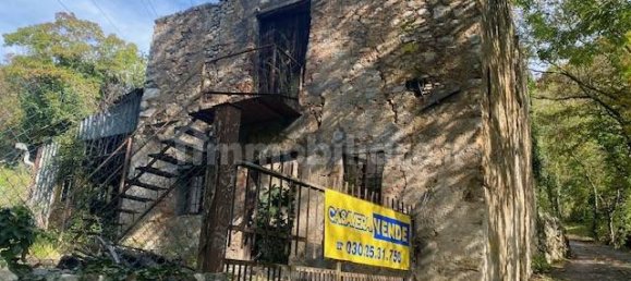 Entrepôt à Nave, Italy 110m² No. 351369 16