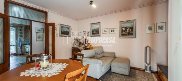 3 chambres Appartement à Correggio, Italy No. 348694 7