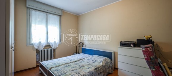3 chambres Appartement à Correggio, Italy No. 348694 16