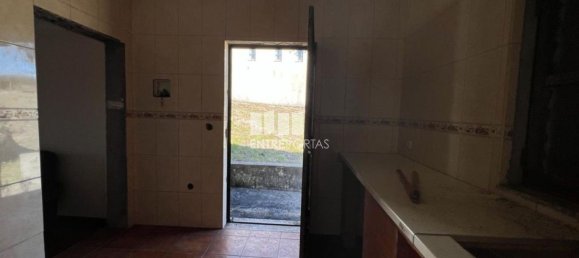 Grundstück in Marco de Canaveses, Portugal 2000m², Nr. 55441 13