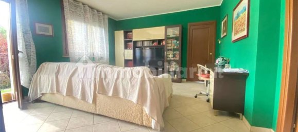 Apartamento de 4 dormitorios en Voghera, Italy No. 344012 40