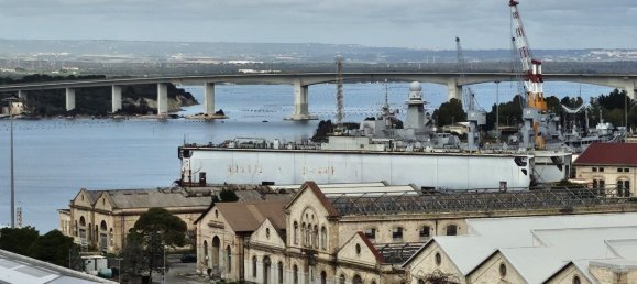 Apartamento de 6 divisões em Taranto, Italy N.º 255244 6