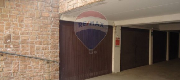 Apartamento de 4 dormitorios en Ponte di Legno, Italy No. 84446 12