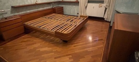 4غرفة شقة في Brescia, Italy رقم 65800 26