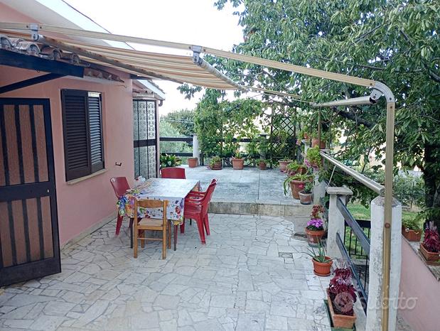 3 rooms Villa in Palombara Sabina, Italy No. 296997