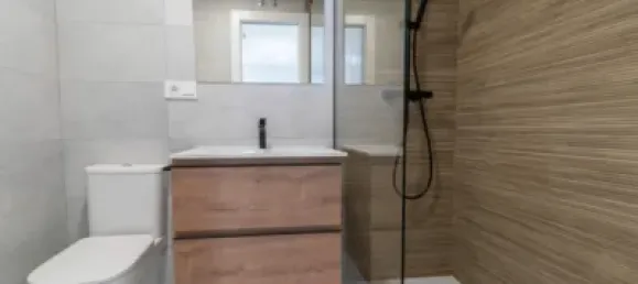 2 bedrooms Apartment in Granada, Spain No. 176403 13