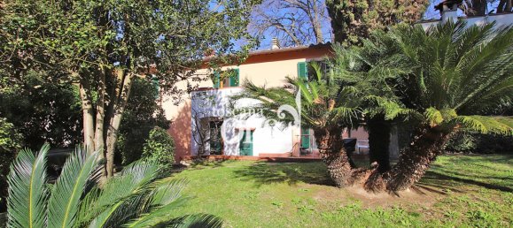 Villa de 8 dormitorios en San Giuliano Terme, Italy No. 80389 7