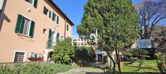 Villa de 8 dormitorios en San Giuliano Terme, Italy No. 80389 16