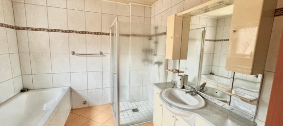 Moradia em banda de 8 divisões em Duren, Germany N.º 27450 3