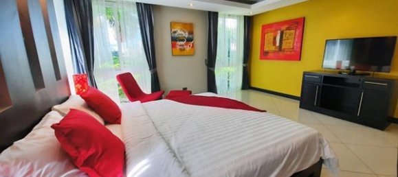 5 bedrooms Villa in Pattaya, Thailand No. 19155 4