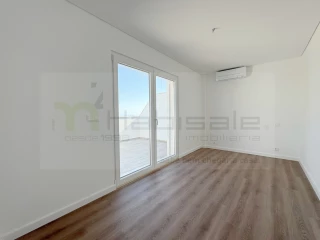 1 bedroom Apartment in Cascais, Portugal No. 10702