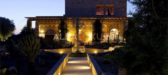 Villa de 10 dormitorios en Ruffano, Italy No. 720 4