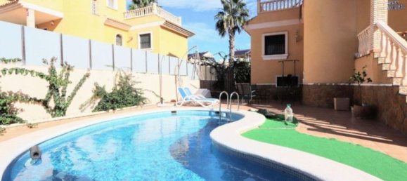 3 bedrooms House in La Zenia, Spain No. 177141 26
