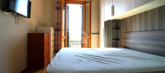 2 bedrooms Apartment in Mirandola, Italy No. 322932 17