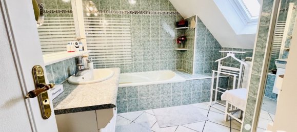 Casa de 4 dormitorios en Puiseaux, France No. 55236 8