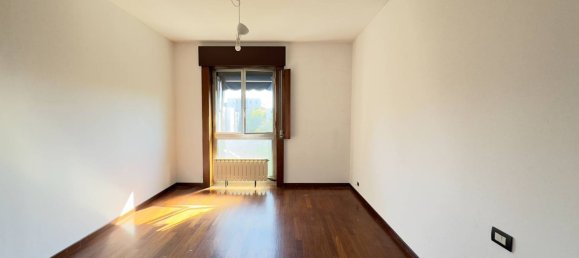 Квартира с 3 спальнями в Вимеркате, Италия № 361157 20