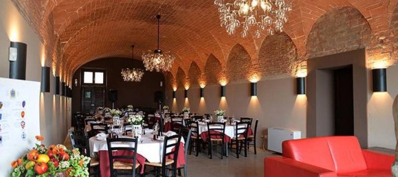 Studio in Santa Maria a Monte, Italy No. 1515 5