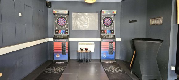 Edificio de 25 habitaciónes en Tuttlingen, Germany No. 348960 11