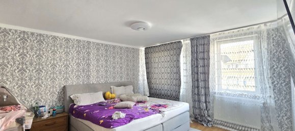 Edificio de 25 habitaciónes en Tuttlingen, Germany No. 348960 2