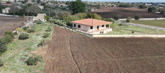 Villa de 4 habitaciónes en Modica, Italy No. 232694 16