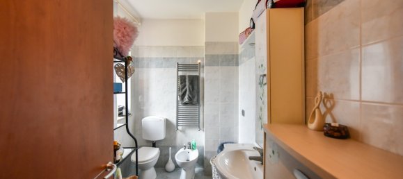 3-Zimmer Wohnung in Collegno, Italy, Nr. 72267 9