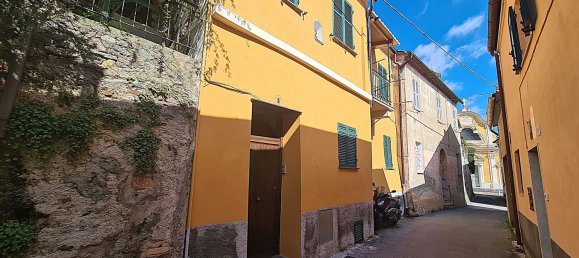 3غرفة شقة في Albisola Superiore, Italy رقم 152530 10