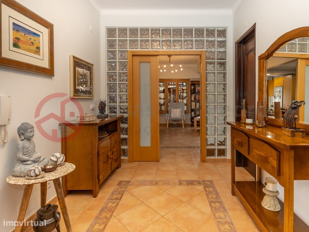 Apartamento de 2 dormitorios en Seixal, Portugal No. 312499
